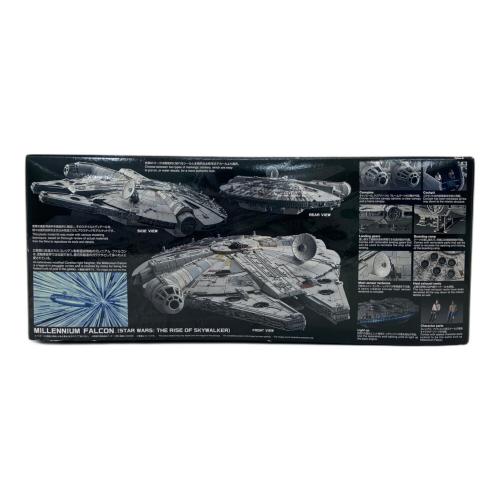 BANDAI (バンダイ) 【未開封品】1/144 ミレニアム・ファルコン スカイウォーカーの夜明け プラモデル