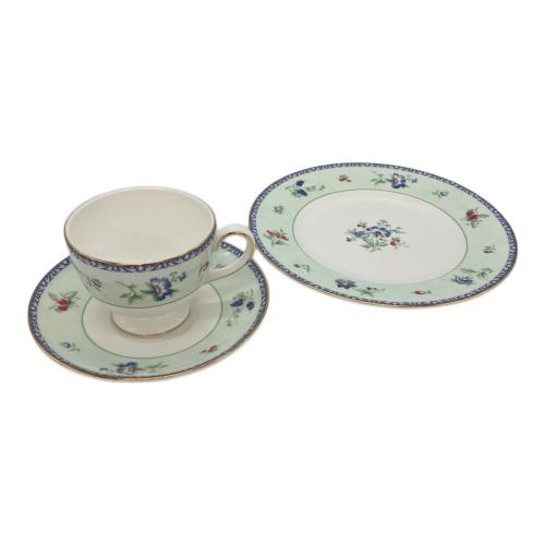 Wedgwood (ウェッジウッド) カップ&ソーサー