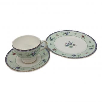 Wedgwood (ウェッジウッド) カップ&ソーサー