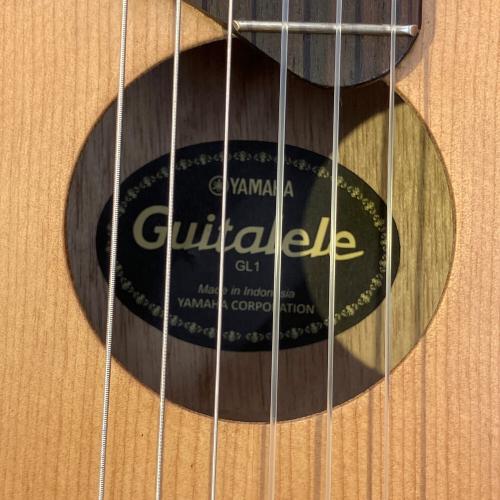 YAMAHA (ヤマハ) ウクレレ Guitalele