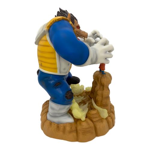 ドラゴンボール A賞 大猿ベジータVS孫悟空 フィギュア 箱に傷ヨゴレ有 一番くじ