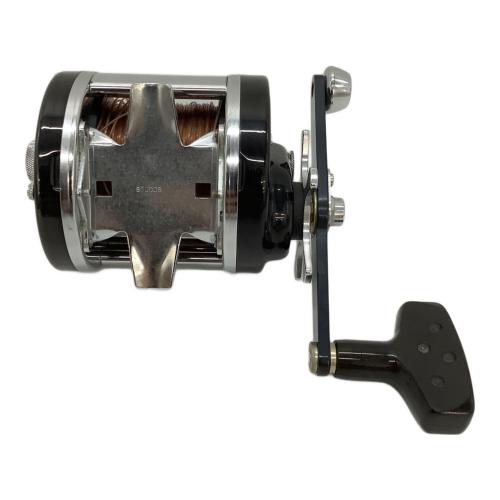 Abu Garcia (アブガルシア) ambassadeur 9000C リール