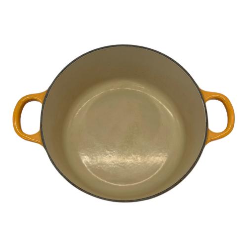 LE CREUSET (ルクルーゼ) 両手鍋 SIZE 22cm オレンジ ココット・ロンド