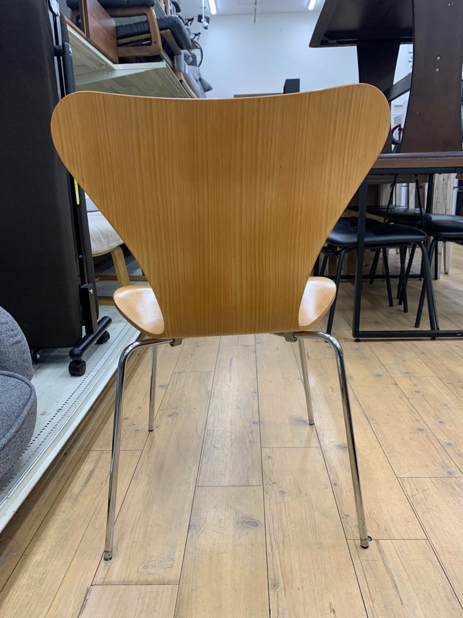 Fritz Hansen (フリッツ・ハンセン) イス ナチュラル SERIES 7（セブン