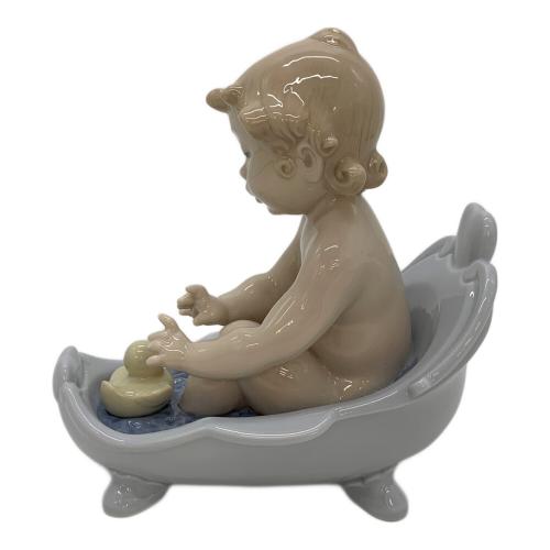 LLADRO (リヤドロ) フィギュリン 楽しいお風呂