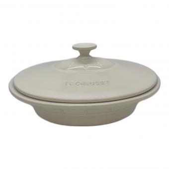 LE CREUSET (ルクルーゼ) オーバル・キャセロール ホワイト