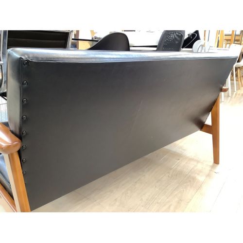 カリモク60 (カリモクロクマル) Kチェア2シーター