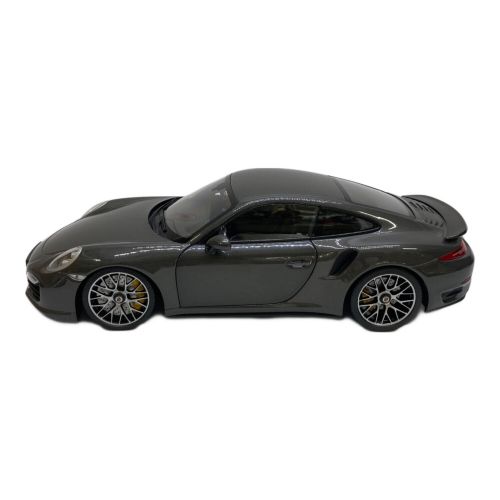 MINICHAMPS (ミニチャンプス) モデルカー 1/18 サイドミラー破損有 Porsche 911 Turbo S