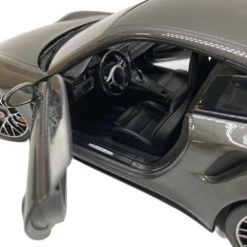 MINICHAMPS (ミニチャンプス) モデルカー 1/18 サイドミラー破損有 Porsche 911 Turbo S