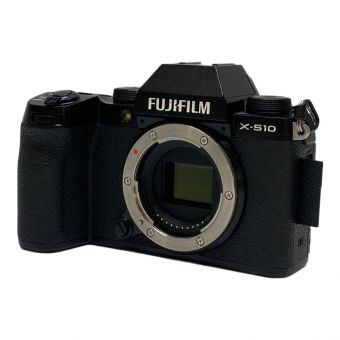 FUJIFILM (フジフィルム) ミラーレス一眼カメラ ボディのみ X-S10