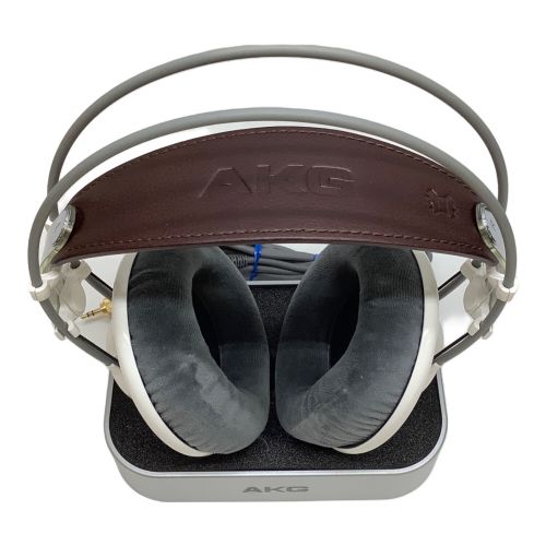 AKG (アーカーゲ) ヘッドホン K701