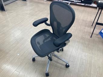 Herman Miller (ハーマンミラー) アーロンチェア ブラック Bサイズ ポスチャーフィットフル装備モデル 1人掛け AER1B23DF リマスタード