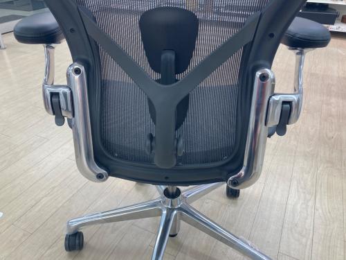 Herman Miller (ハーマンミラー) アーロンチェア ブラック Bサイズ ポスチャーフィットフル装備モデル 1人掛け AER1B23DF リマスタード