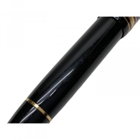 MONTBLANC (モンブラン) 万年筆 ブラック×ゴールド ペン先18K No.149