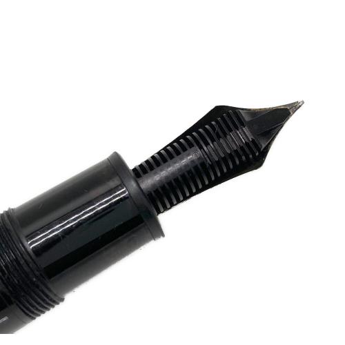 MONTBLANC (モンブラン) 万年筆 ブラック×ゴールド ペン先18K No.149 マイスターシュテック GH1017826