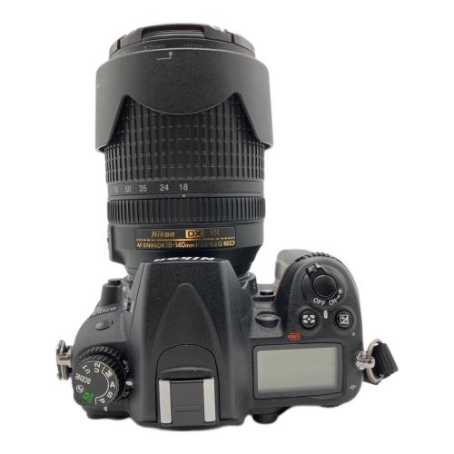 Nikon (ニコン) デジタル一眼レフカメラ D7000