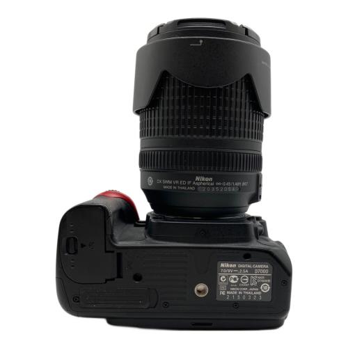 Nikon (ニコン) デジタル一眼レフカメラ D7000