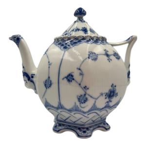 ROYAL COPENHAGEN (ロイヤル・コペンハーゲン) ティーポット ブルーフルーテッド・フルレース