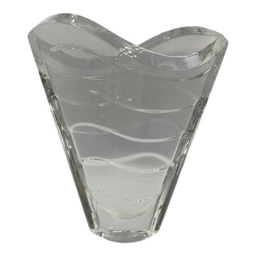 Baccarat (バカラ) フラワーベース ウェーブ