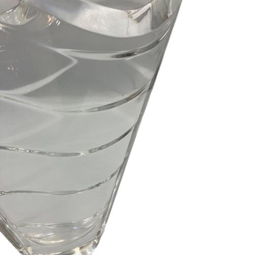 Baccarat (バカラ) フラワーベース ウェーブ