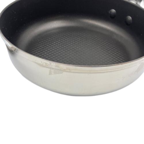 Tupperware (タッパーウェア) フライパン 蓋付 20cm TupperChef