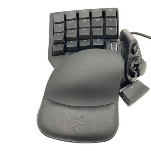 Razer (レイザー) キーボード TARTARUS PRO ①