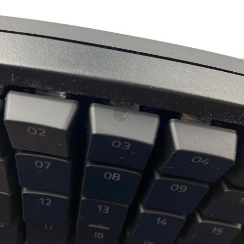 Razer (レイザー) キーボード TARTARUS PRO ①
