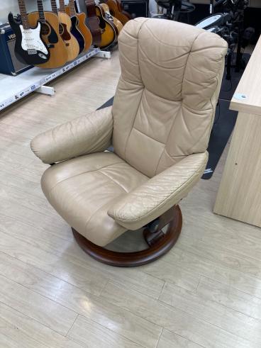 ブランド：Ekornes】商品一覧｜中古・リサイクルショップの公式通販