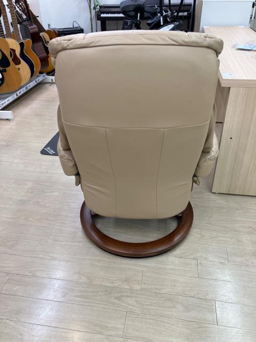 Ekornes (エコーネス) チェア オットマン付 ベージュ レノー