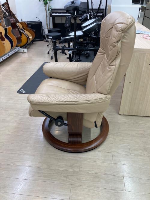 Ekornes (エコーネス) チェア オットマン付 ベージュ レノー