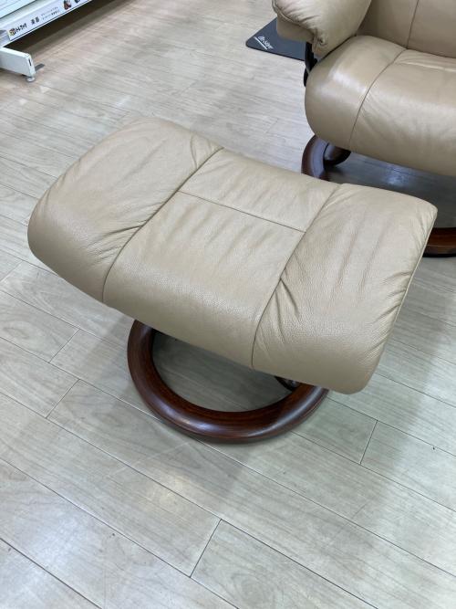 Ekornes (エコーネス) チェア オットマン付 ベージュ レノー
