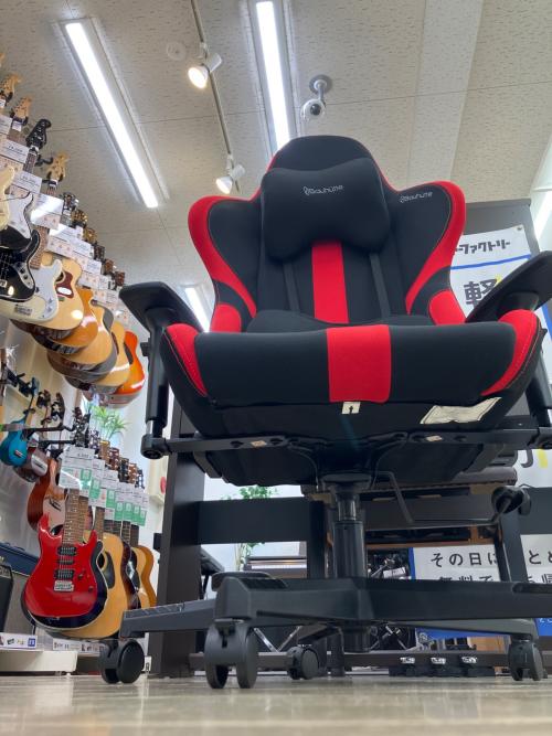 Bauhutte (バウヒュッテ) ゲーミングチェア RS-950RR