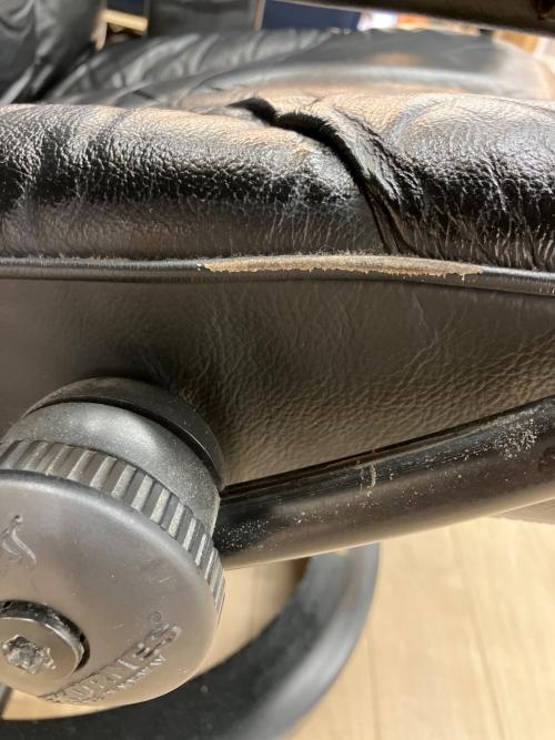 Ekornes リクライニングソファー