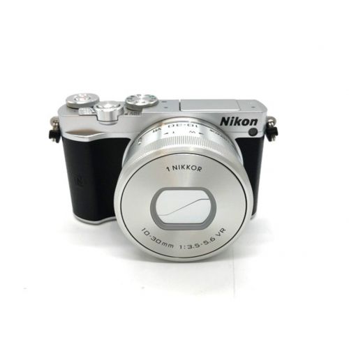 Nikon ニコン ミラーレス一眼カメラ Nikon1 J5 81万画素 Cmos トレファクonline