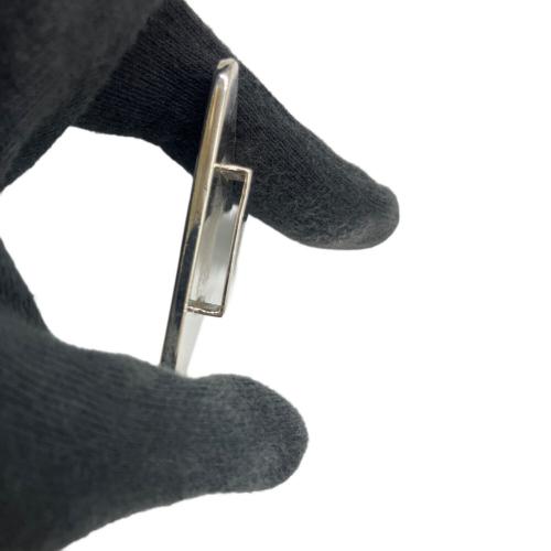 PRADA (プラダ) 三角ロゴプレートキーリング M285X ブラック