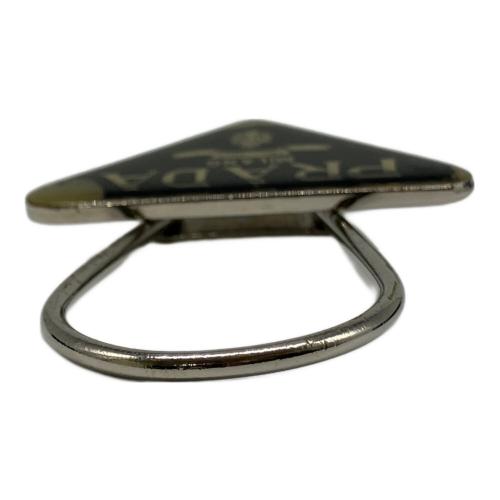 PRADA (プラダ) 三角ロゴプレートキーリング M285X ブラック