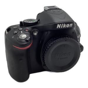 Nikon (ニコン) デジタル一眼レフカメラ D5200