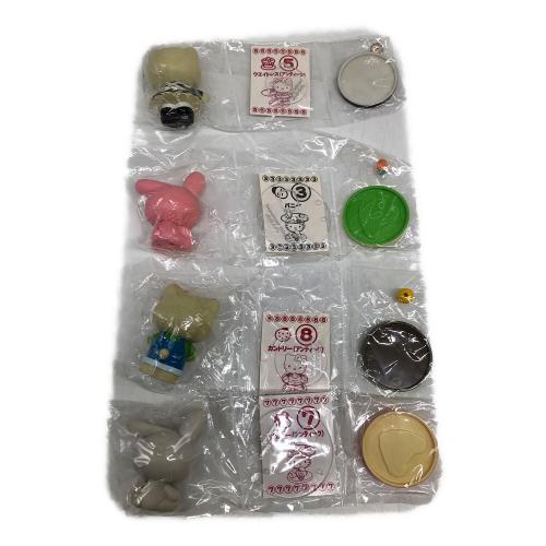 HELLO KITTY (ハローキティ) ハローキティグッズ ヤケ有 ミニフィギュア8体セット アクセサリートレイ
