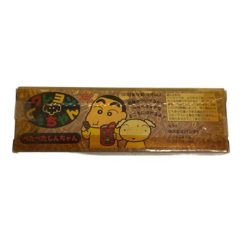 クレヨンしんちゃんグッズ ぺたぺたしんちゃん　BANDAI (バンダイ)