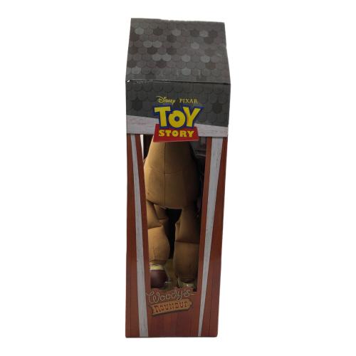 トーキングフィギュア ブルズアイ　ディズニーグッズ