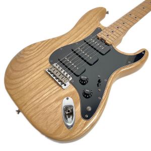 Navigator (ナビゲーター) エレキギター N-ST SGZ Custom -FZ- SUGIZOモデル