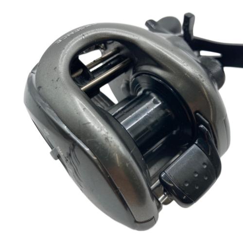 SHIMANO (シマノ) 03010 ベイトリール 12 EXSENCE DC （8.0:1）