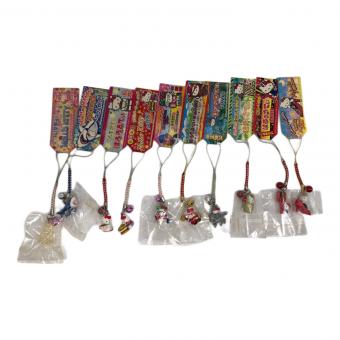 HELLO KITTY (ハローキティ) サンリオグッズ ご当地 根付け ストラップ10Pセット