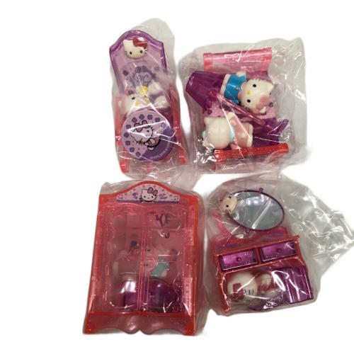 HELLO KITTY (ハローキティ) サンリオグッズ ミニチュア家具4種セット