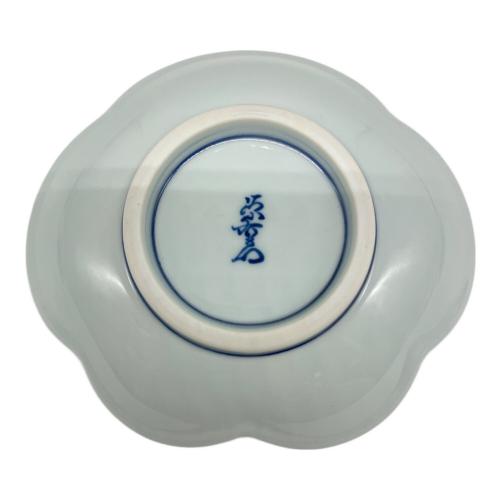 源右衛門窯 (ゲンエモンガマ) 銘々皿 染濃梅見込 梅型