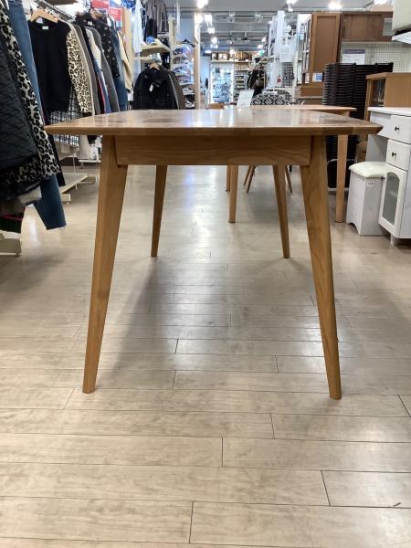 大川家具 オーク無垢材 ダイニングテーブル 135cm ナチュラル 大川家具 (オオカワカグ) 135ダイニングテーブル リバー ナチュラル