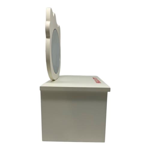 Sanrio (サンリオ) ハローキティ 手鏡 ミニドレッサー ホワイト