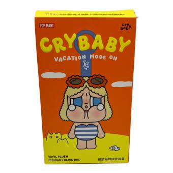POP MART (ポップマート) CRYBABY Vacation Mode On キャラクターグッズ CHILLING ON THE BEACH