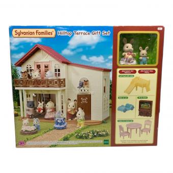 EPOCH (エポック) シルバニアファミリー ヒルトップテラスギフトセット シルバニアファミリー 海外版 シルバニア Hilltop Terrace Gift Set