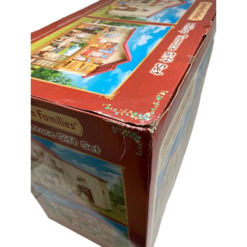 EPOCH (エポック) シルバニアファミリー ヒルトップテラスギフトセット シルバニアファミリー 海外版 シルバニア Hilltop Terrace Gift Set